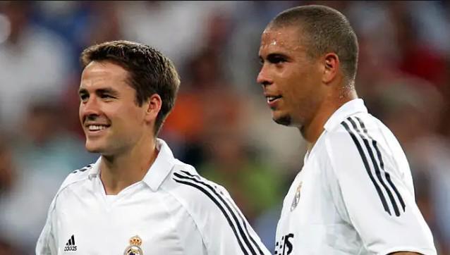 逊色于四大 逊色于四大